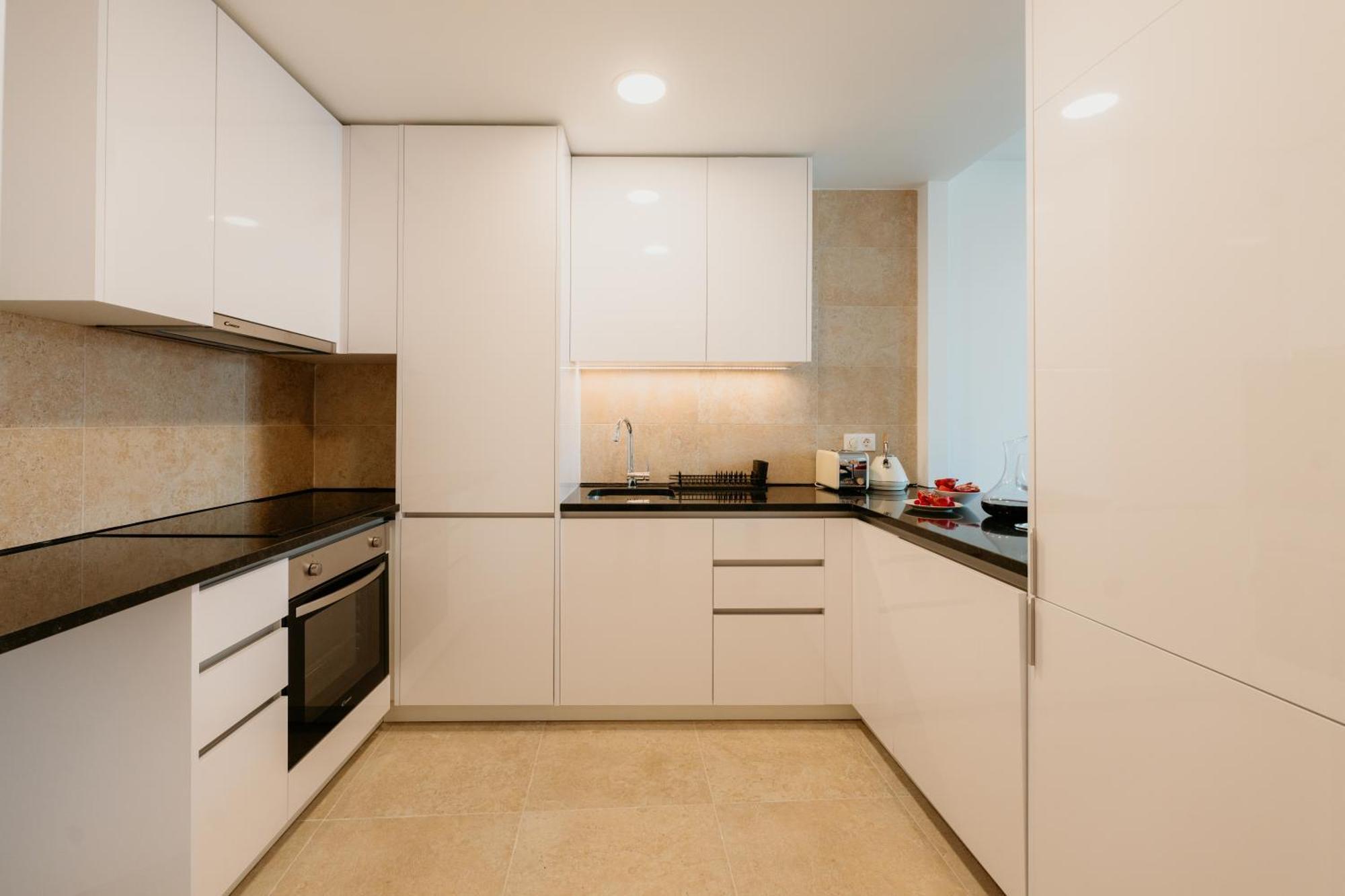 Mary Pink - No 2c - Elegant Two-bedroom * Lisbon